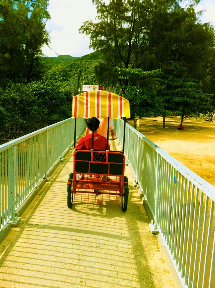 8028_130933850380383_1302887969_n